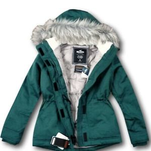 NWOT!! Hollister coat. Beautiful green size xs